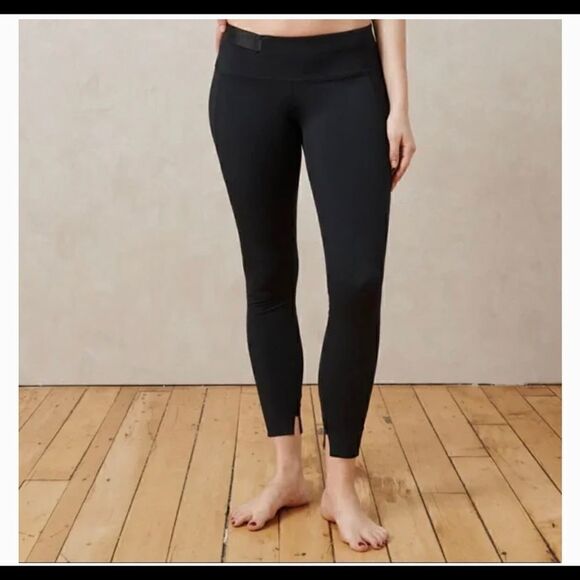 Aday Crop and Roll Snap Button Ankle Slit Black Leggings or Pants Size Xs - Picture 3 of 5